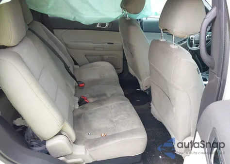 2012 Ford Explorer z USA, uszkodzony, nr VIN 1FMHK7B81CGA79002